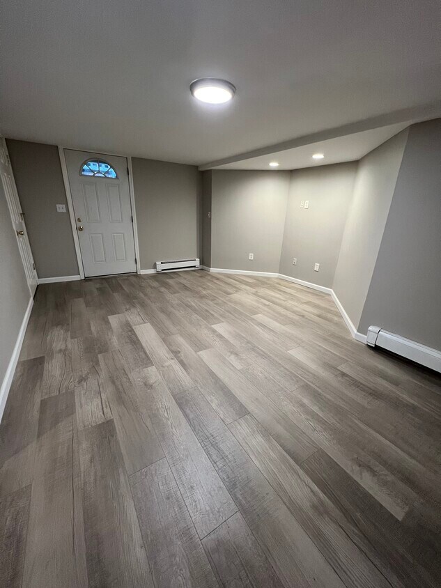 29 Willow St Unit 29 Willow Street, Selden, NY 11784 Apartments in