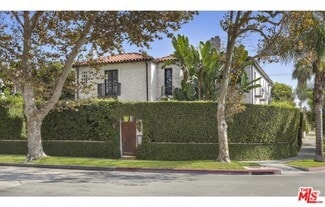 Building Photo - 268 S Orange Dr
