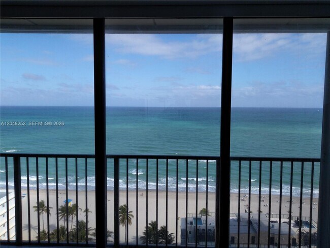 Building Photo - 2101 S Ocean Dr