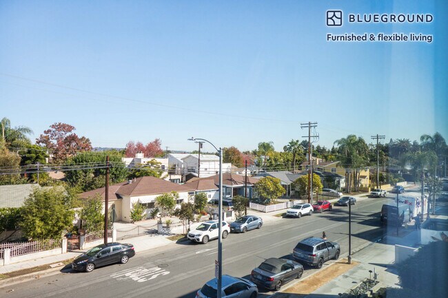 Foto del edificio - 4133 Redwood Ave