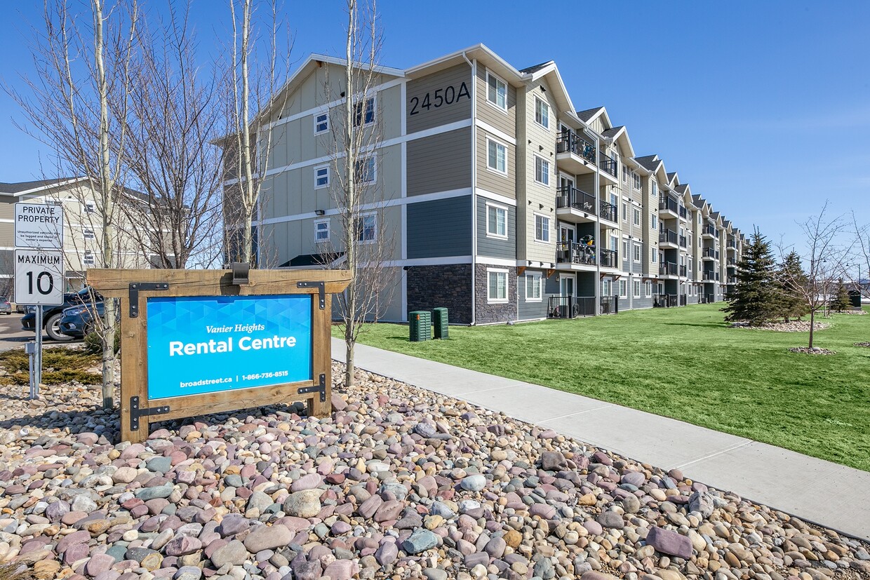 Primary Photo - Vanier Heights