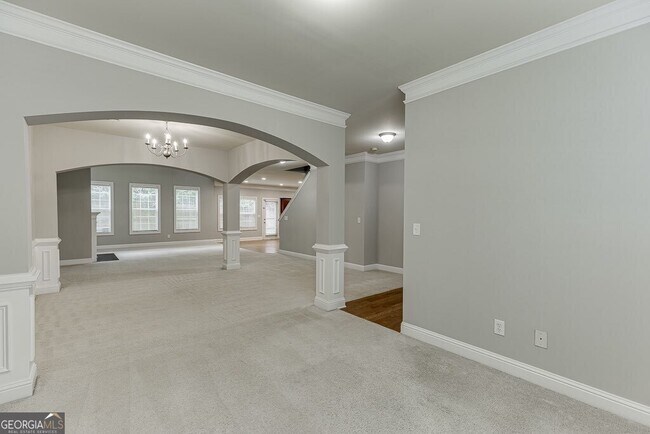 Building Photo - 5252 Catrina Way