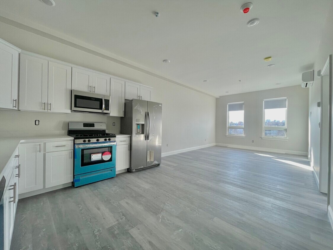 5 Fremont St Unit 205, Winthrop, MA 02152 Condo for Rent in Winthrop