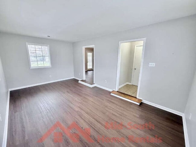 Photo - 4061 Navaho Ave House