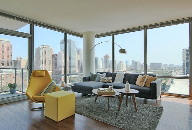 Foto del edificio - 720 S Clark St