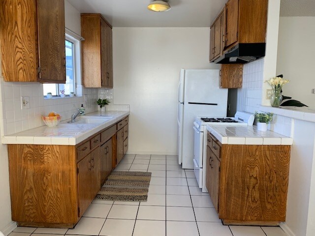 Kitchen - 12534 Venice Blvd