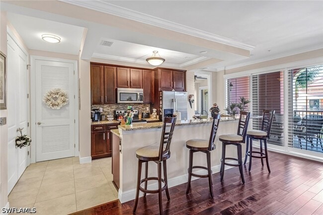 Building Photo - 23161 Fashion Dr