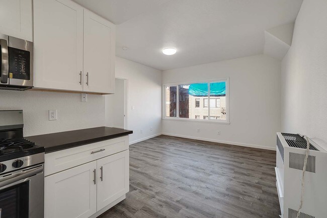 Remodeled Apartment Near Lake Merritt For Rent