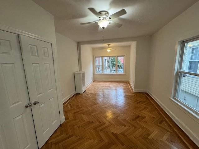 Foto del edificio - 2817 Zulette Ave
