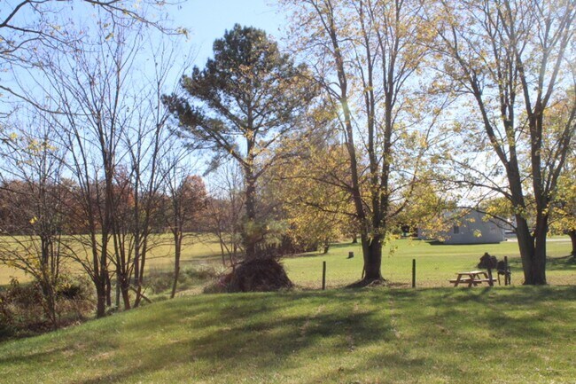 Foto del edificio - 307 Lincoln Way E