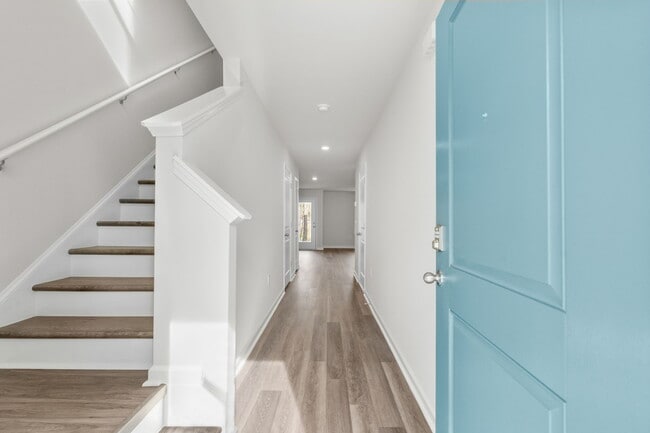 Photo - 608 Rd Townhome