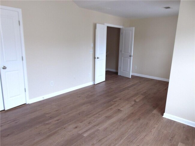 Foto del edificio - 5227 Mill Way