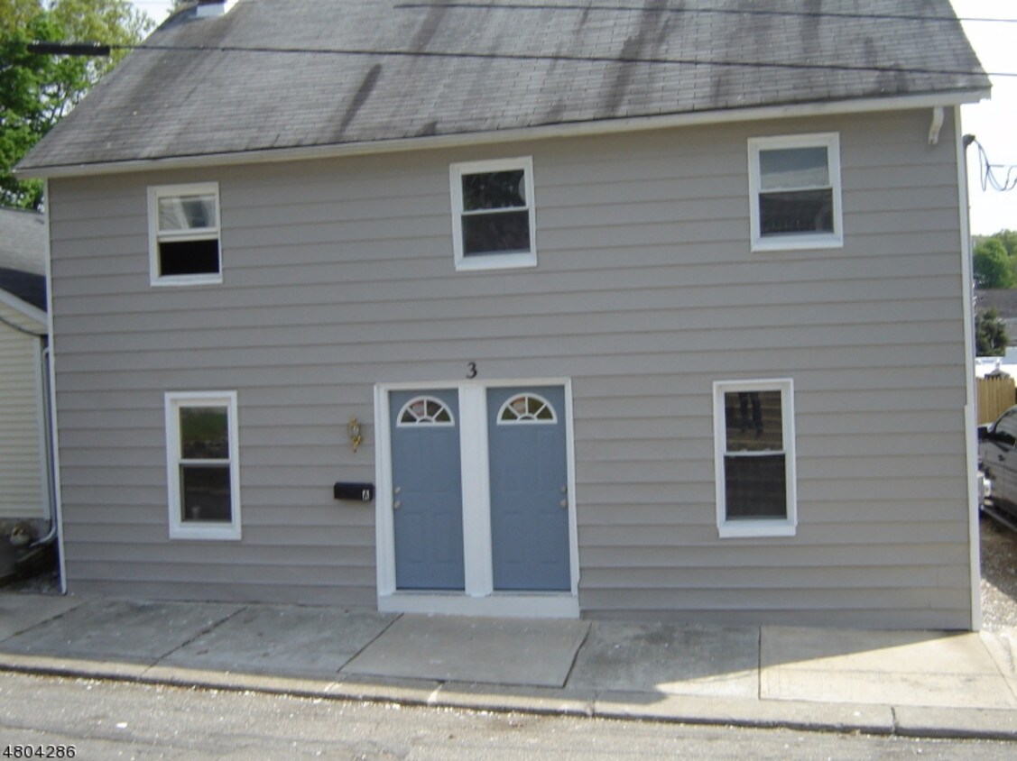 3 Plane St, Butler, NJ 07405 Apartments in Butler, NJ