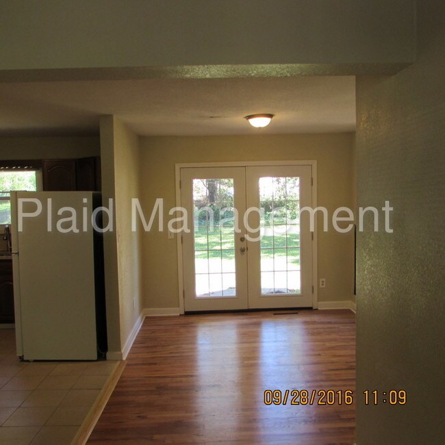 Foto del edificio - Check out Rently.com View property Now