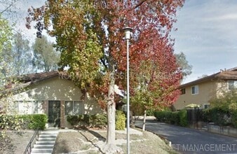 Building Photo - 4727 Hayford Way