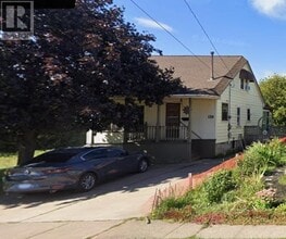 Building Photo - 139 Carufel Ave