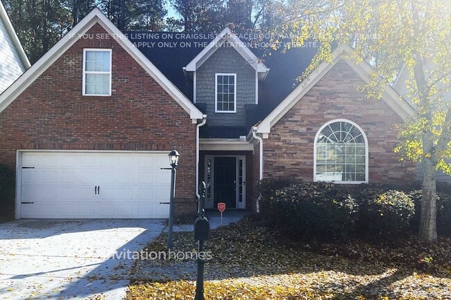 Building Photo - 2560 Freemont St