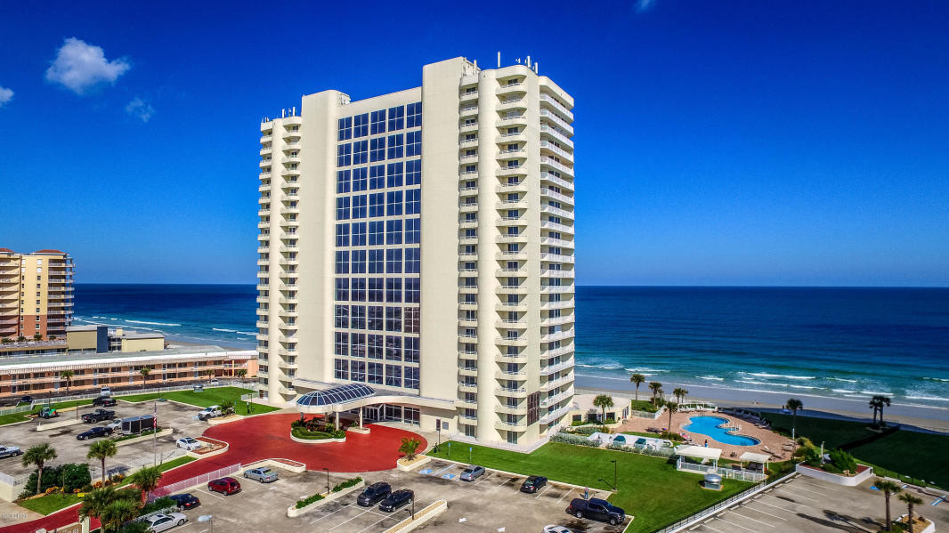 2545 S Atlantic Ave Unit 204, Daytona Beach Shores, FL 32118 Condo