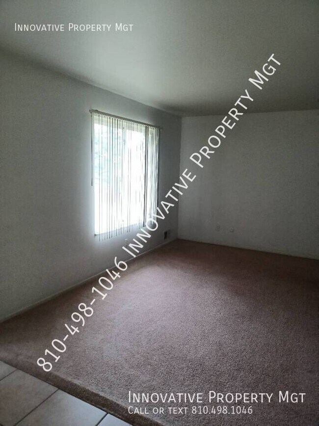Foto del edificio - 6009 Holiday Gardens Dr