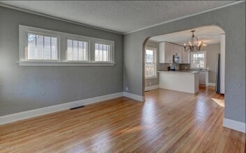 Building Photo - 1208 6th St SE