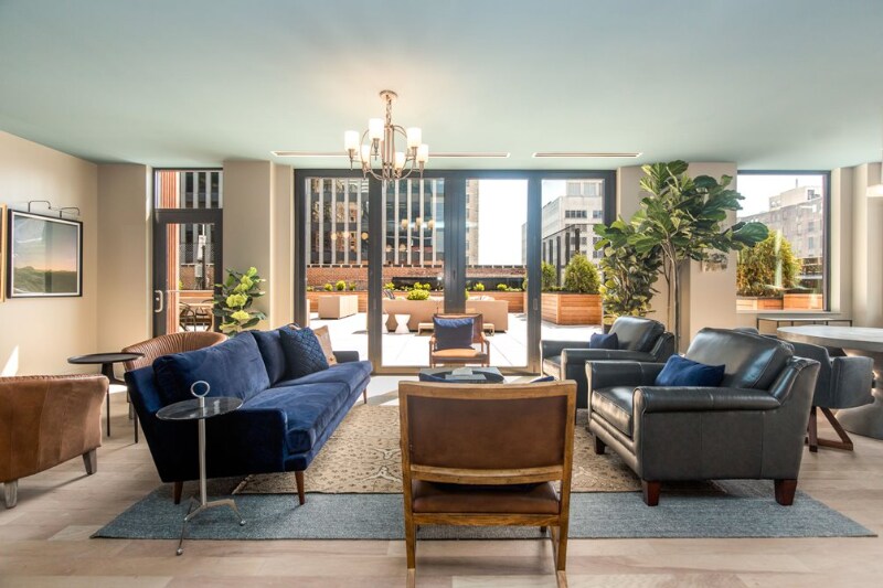 Foto principal - 213 S Wabash Ave