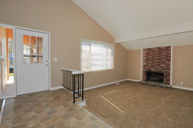 Building Photo - 1294 Kew Gardens Dr