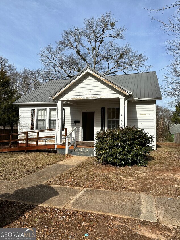 204 Royal, Hogansville, GA 30230 House Rental in Hogansville, GA