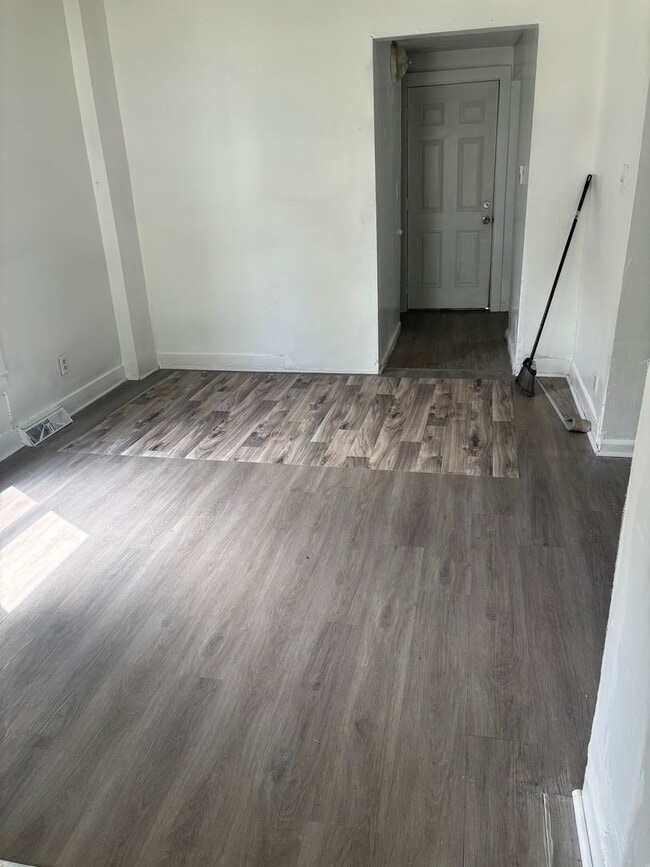 Building Photo - Section 8 accepted