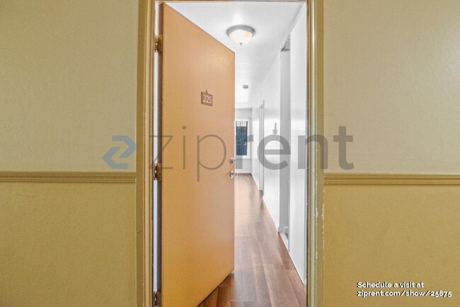 Building Photo - 100 Village Dr