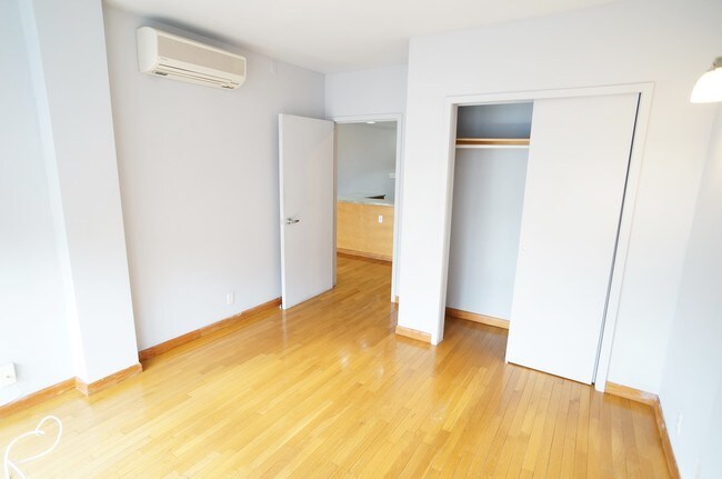 Foto del edificio - 615 E 138th St