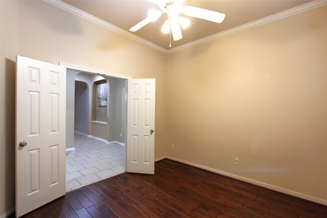 Foto del edificio - 8719 Preston Field Ln
