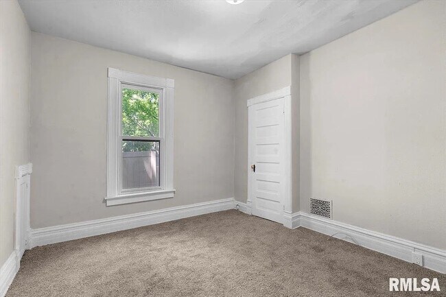 Foto del edificio - 1624 N 5th St
