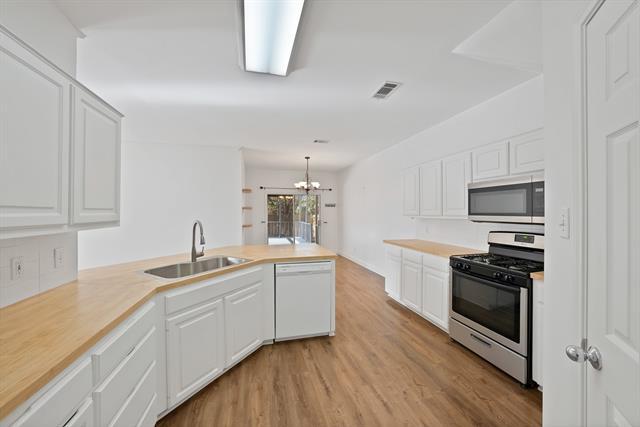 Foto del edificio - 1822 Evergreen Ct