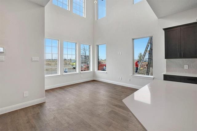 Foto del edificio - 4546 Community Ct