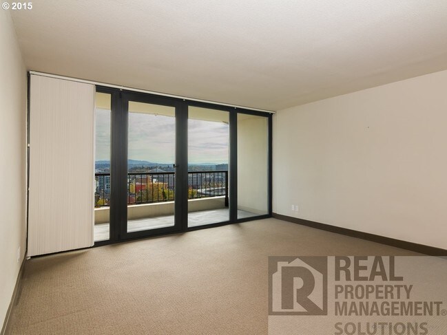 Foto del edificio - 255 SW Harrison St