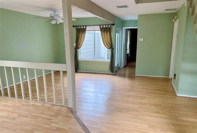 Foto del edificio - 12975 Wirevine Ln