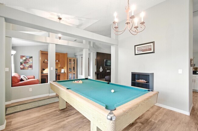 Foto del edificio - 9 Birch Haven Pl