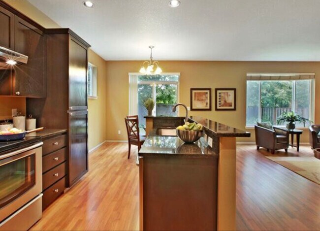 Foto del edificio - 20685 SW Ravenswood St