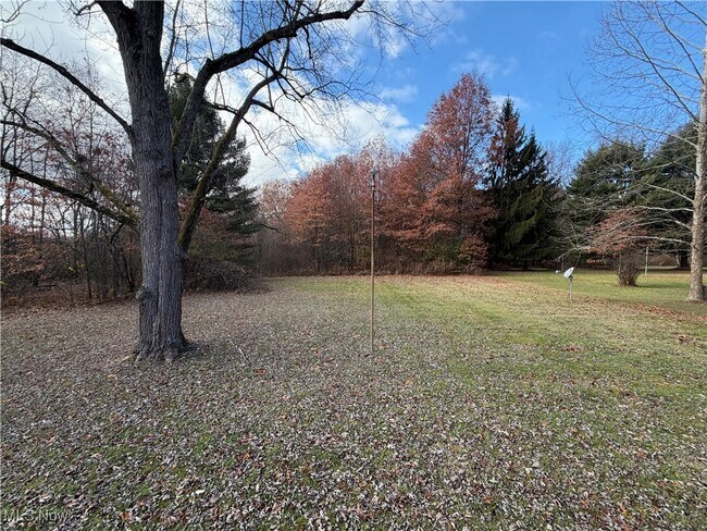 Building Photo - 3066 Evelyn Rd