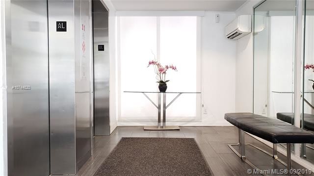 Foto del edificio - 20400 W Country Club Dr