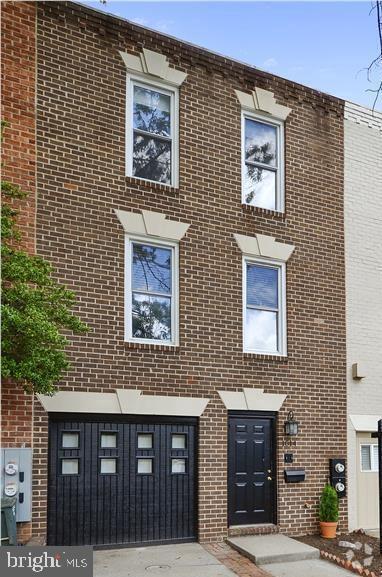 Building Photo - 1514 Pennsylvania Ave. SE