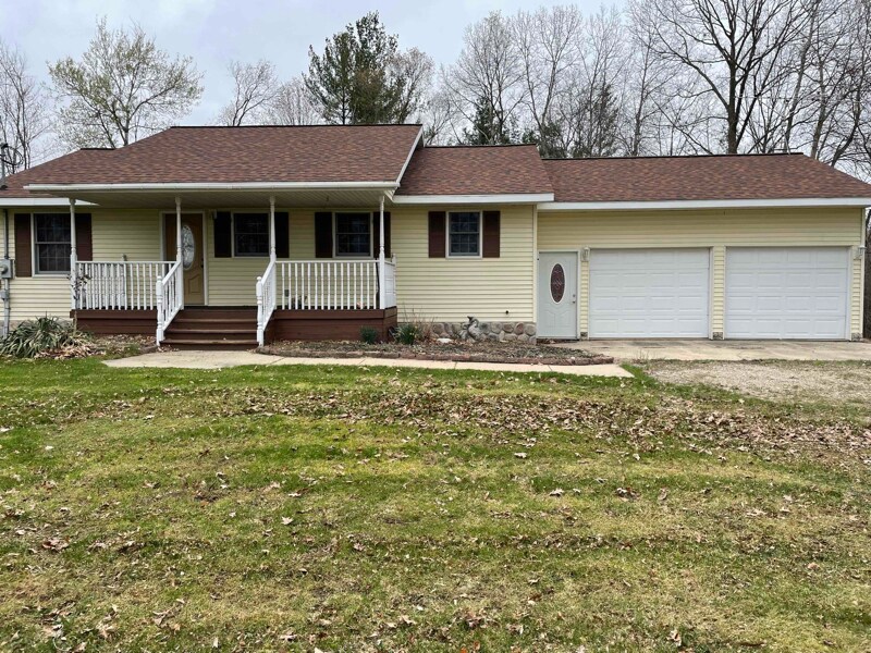Primary Photo - 7636 N Backus Rd