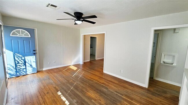 Foto del edificio - 4013 NW Liberty St