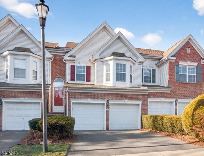 Building Photo - 124 Barclay Dr