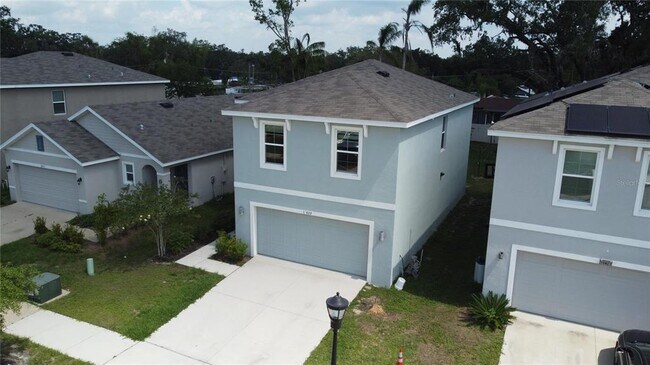 Foto del edificio - 10829 Trailing Vine Dr