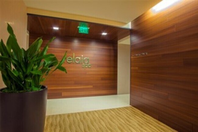 Foto del edificio - 737 Olive Wy
