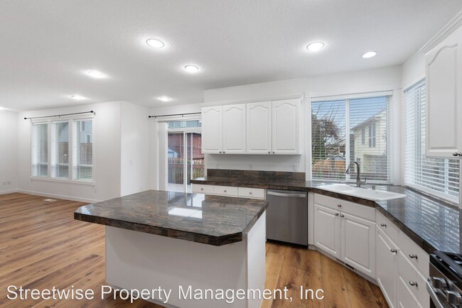 Foto del edificio - 4 br, 2.5 bath House - 22570 SW Verdant Ter