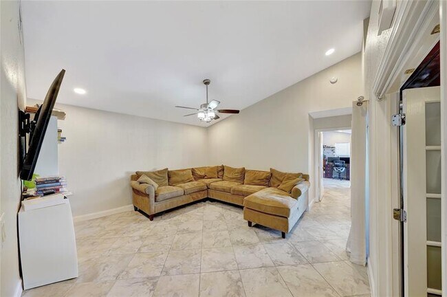 Foto del edificio - 22471 Grouper Ct