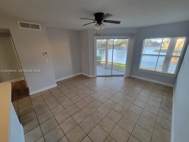 Building Photo - 4815 Via Palm Lakes