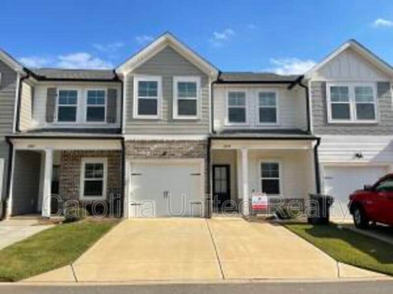 Foto principal - 2439 Sequoia Trail